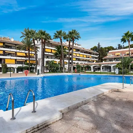 Stunning Penthouse With Terrace, Sea View And Parking Apartment Marbella