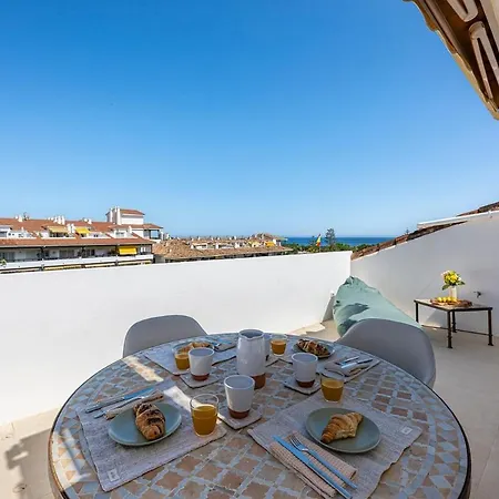 Apartment Stunning Penthouse With Terrace, Sea View And Parking