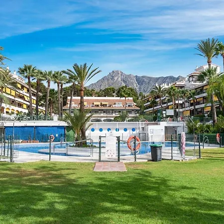 Apartment Stunning Penthouse With Terrace, Sea View And Parking Marbella